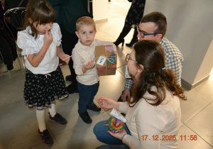 Dzielenie się opłatkiem