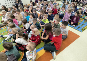 Przedszkolaki na widowni