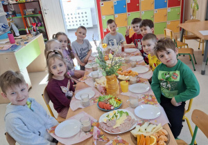 Śniadanie wielkanocne u "Wiewiórek"